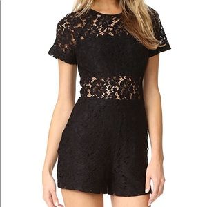 🆕 WAYF Newport Raglan Lace Romper